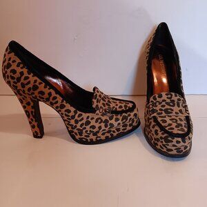 Colin Stuart brand leather platform heels, NWOB, size 8